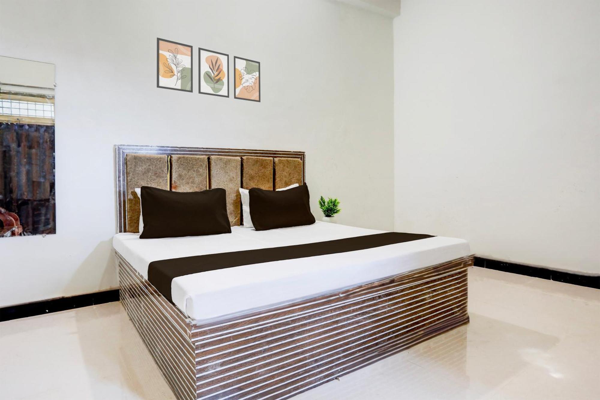 Hotel O Kanha Galaxy Brothers Group กานปูร์ ภายนอก รูปภาพ